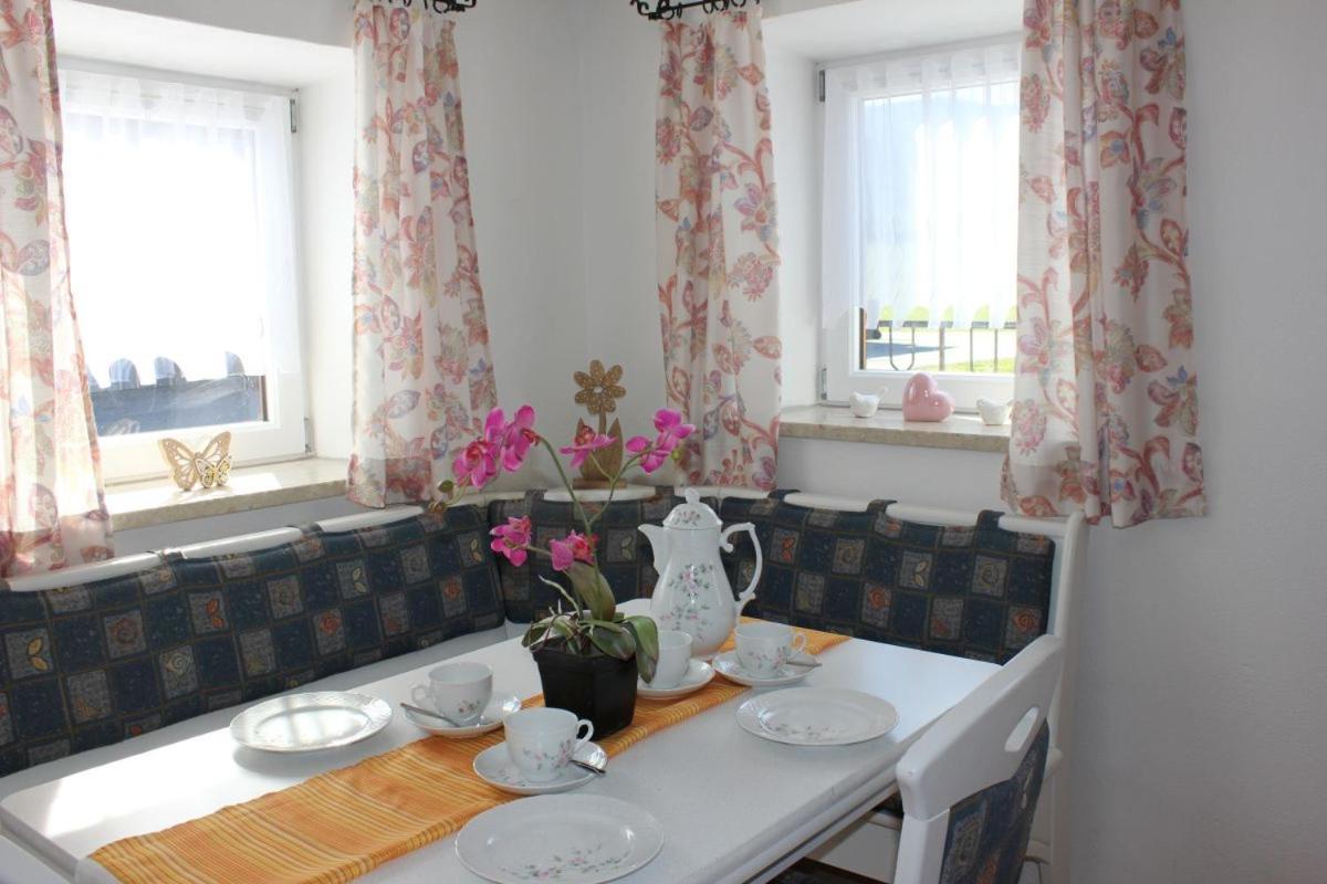 Ferienwohnungen Esterer Teisendorf Bagian luar foto